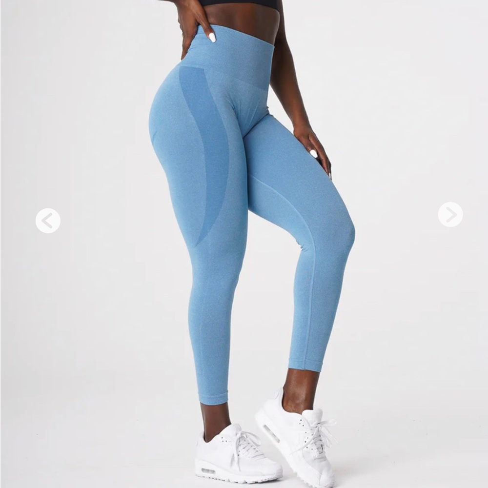 NWT - NVGTN Sky Blue Contour Seamless Leggings